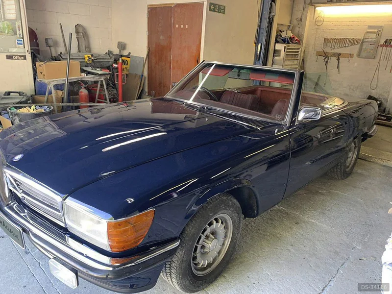 1971 Mercedes-Benz 350sl in Manchester 3
