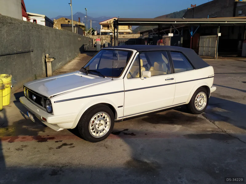 1986 Volkswagen Golf I Cabriolet in Nocera Superiore 2