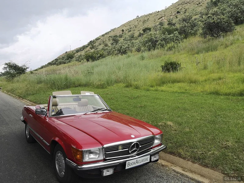 1984 Mercedes-Benz 380 SL in Bedfordview 2