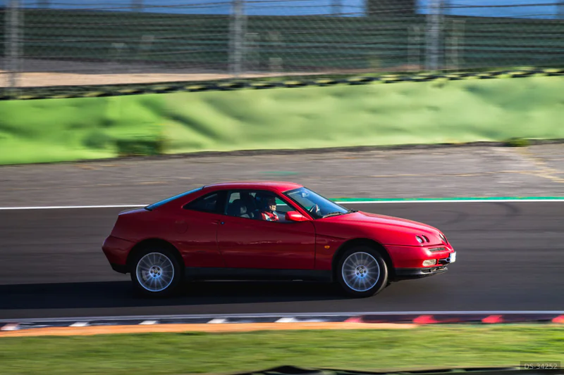 1997 Alfa Romeo Gtv in Roma 5