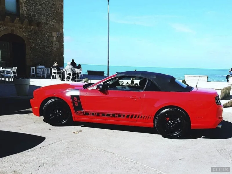 2014 Ford Mustang in Santa Croce Camerina 2
