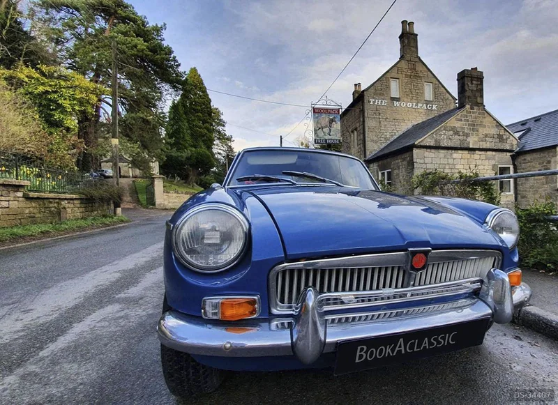 1969 MG B GT in Gloucester 5
