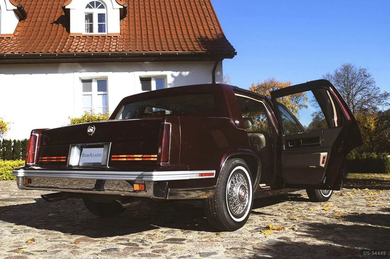 1988 Cadillac Deville in Silnowo 3
