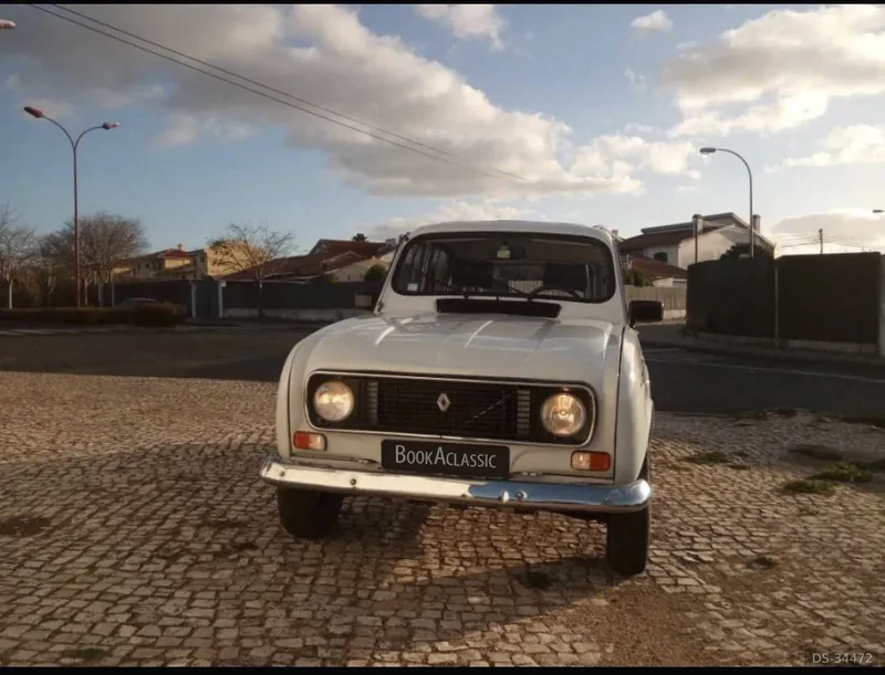 1987 Renault 4l in Corroios