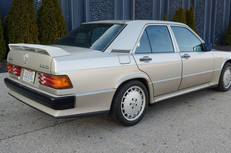 1985 Mercedes-Benz 190E 2.3-16 16V 4