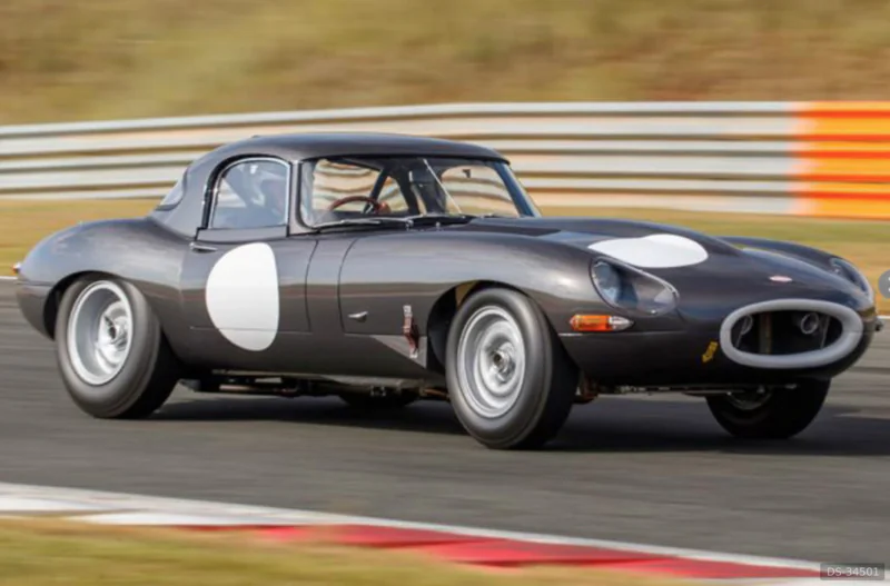 1969 Jaguar E-Type in Cardiff