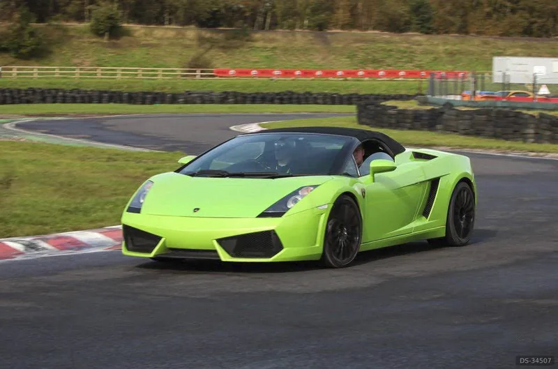 2007 Lamborghini Gallardo in Cardiff 2