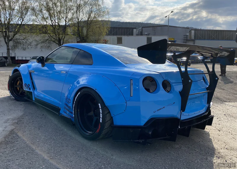 2011 Nissan Gtr in Cardiff 4