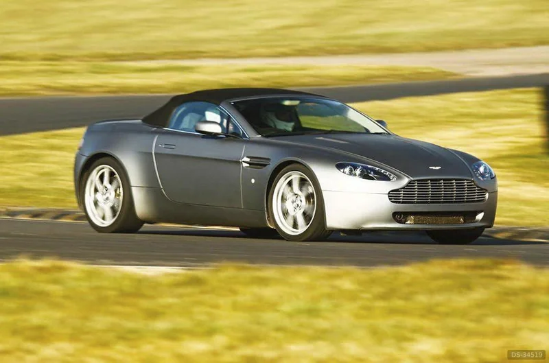2007 Aston Martin V8 Vantage in Cardiff 1