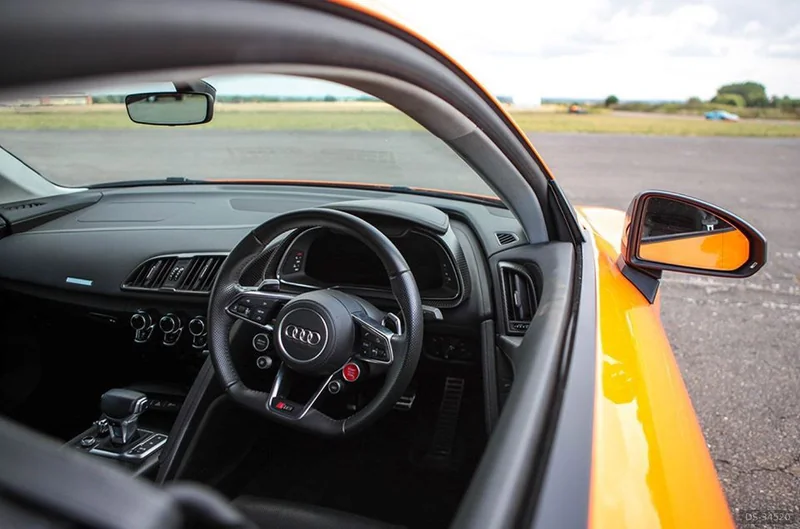 2016 Audi R8 V10 Plus in Cardiff 5