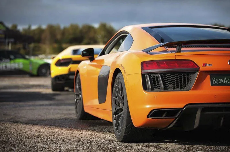 2016 Audi R8 V10 Plus in Cardiff 4