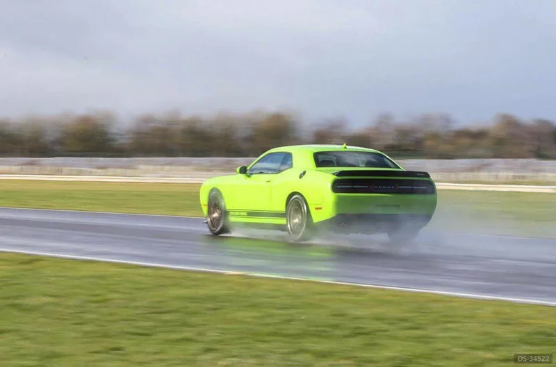2016 Dodge Challenger Hellcat in Cardiff 5