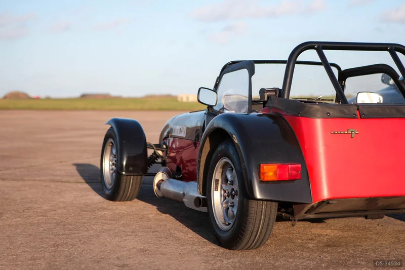 2005 Caterham Seven in Cardiff 2