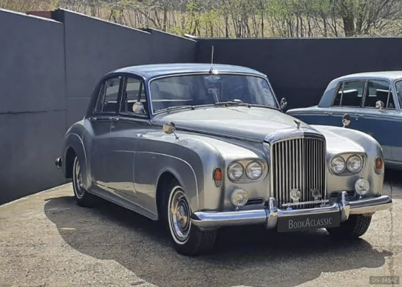 1963 Bentley S3 in Bromley 3