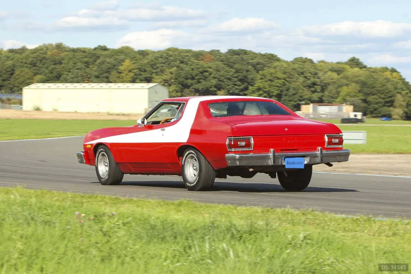 1976 Ford Gran Torino in Cardiff 9