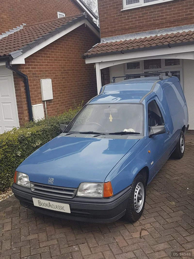 1989 Bedford Astramax in Derby 1
