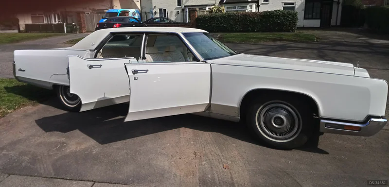 1972 Lincoln Continental in Manchester 7