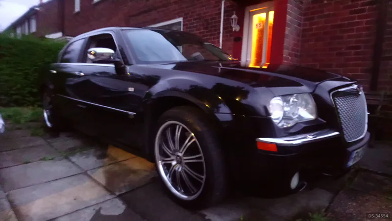 2009 Chrysler 300c in Manchester 7