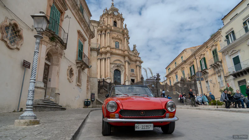 1973 Fiat 124 Spider Sport in Modica 9