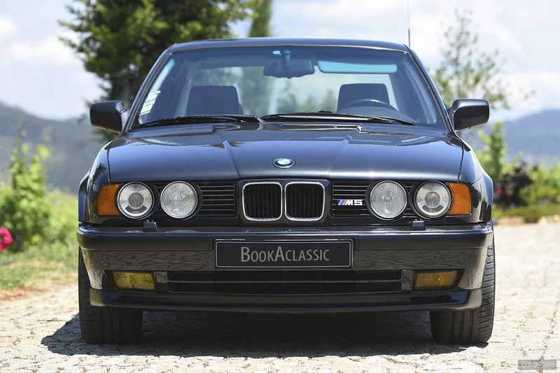 1989 BMW M5 in Vila Meã, Amarante 2