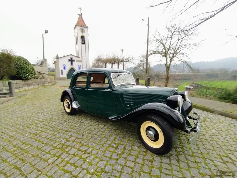 1947 Citroen 11bl in Vila Meã, Amarante 3