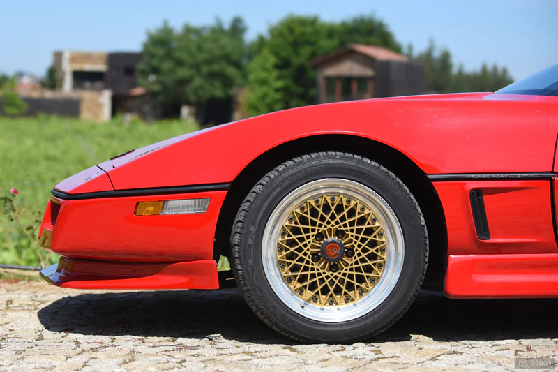 1990 Chevrolet Corvette in Vila Meã, Amarante 4