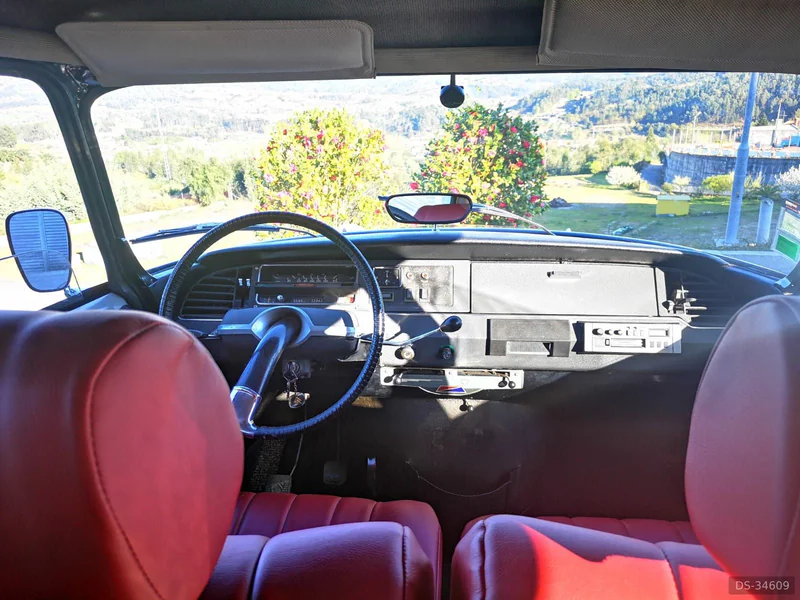 1968 Citroen Id19 in Vila Meã, Amarante 7