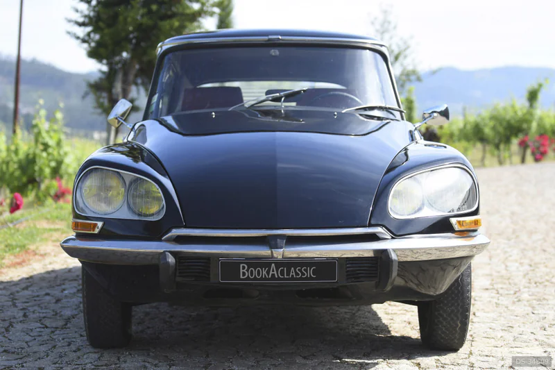 1968 Citroen Id19 in Vila Meã, Amarante 3