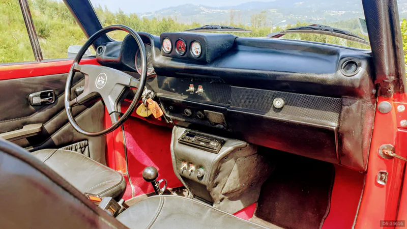 1974 Volkswagen Cabrio in Vila Meã, Amarante 6