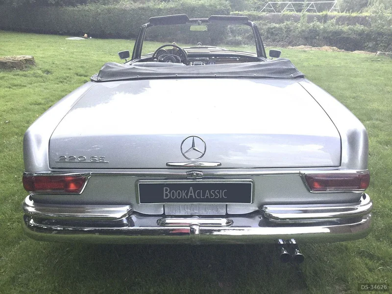 1965 Mercedes-Benz 220SE in Norwich 9