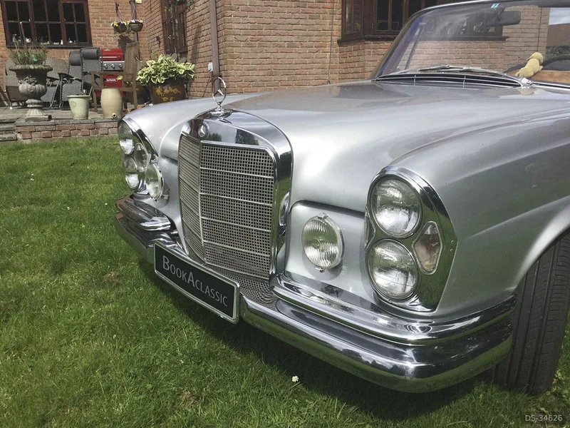 1965 Mercedes-Benz 220SE in Norwich 3