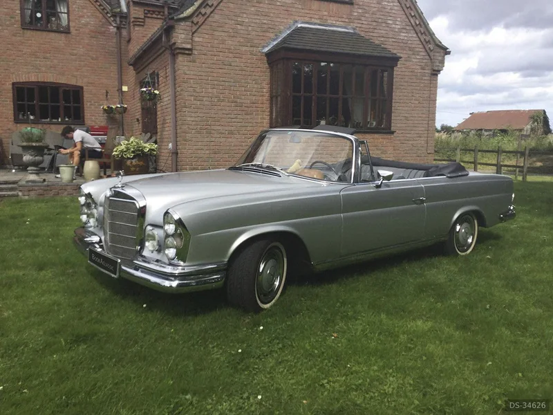 1965 Mercedes-Benz 220SE in Norwich 4