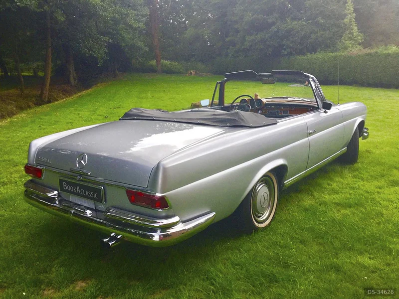 1965 Mercedes-Benz 220SE in Norwich 7