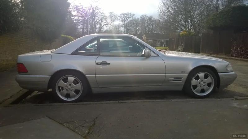 1997 Mercedes-Benz Sl280 in South Croydon 2