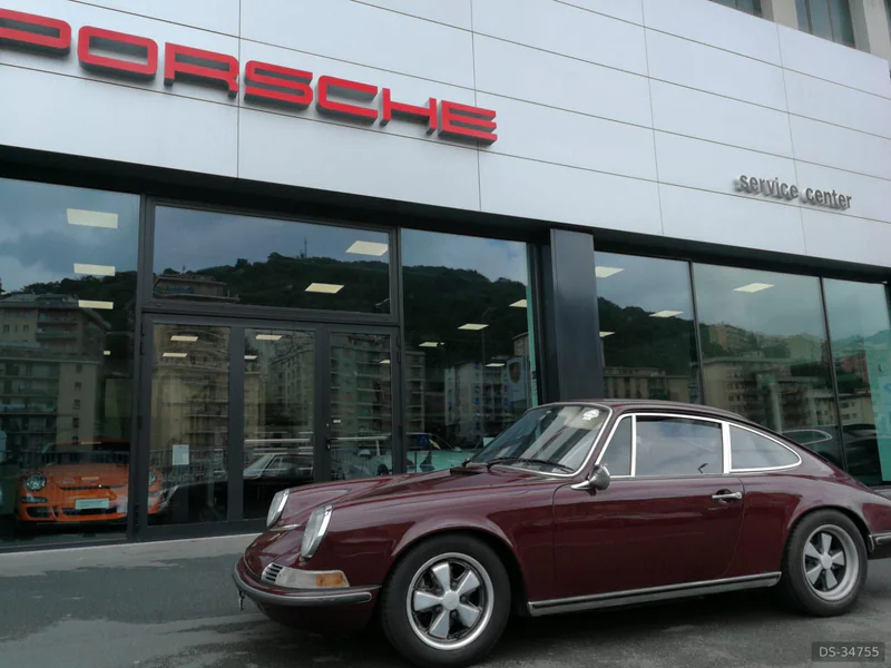 1969 Porsche 911 S in Roma 2
