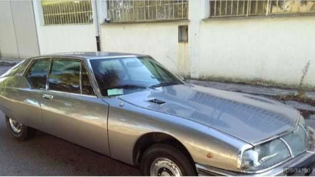1972 Citroen SM in London 2