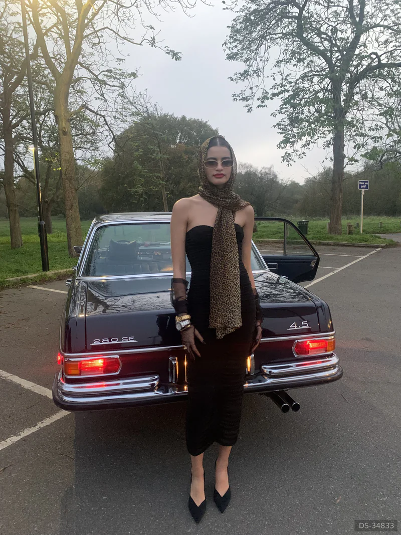 1972 Mercedes-Benz 280 SE 4.5 in Twickenham 4