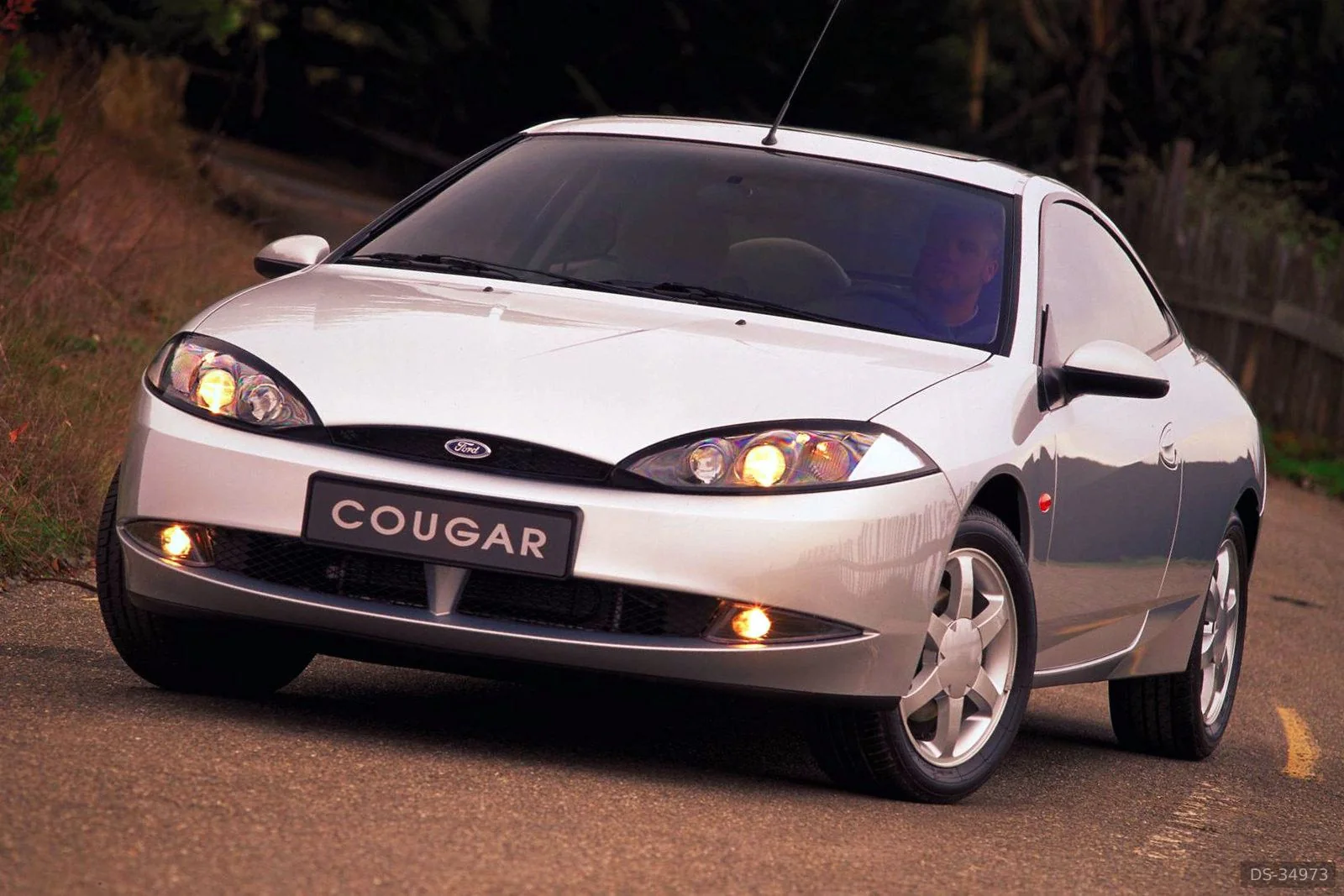 1998 Ford Cougar V6