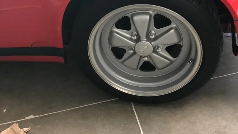 1988 Porsche 911 4