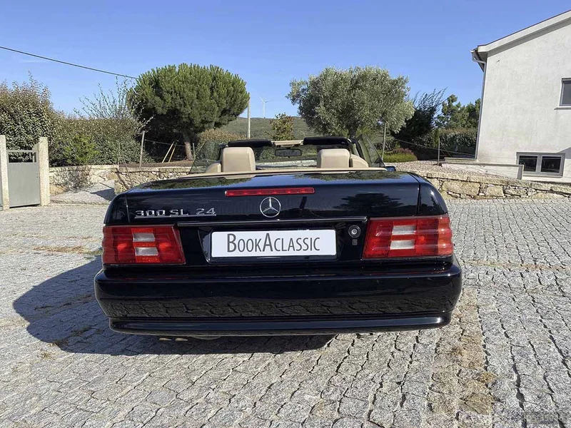 1992 Mercedes-Benz SL 300 in Guarda 7