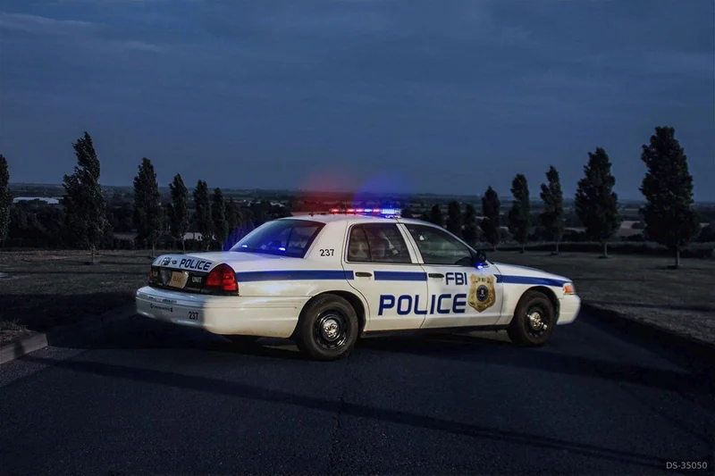 2003 Ford Crown Victoria in Essex 2