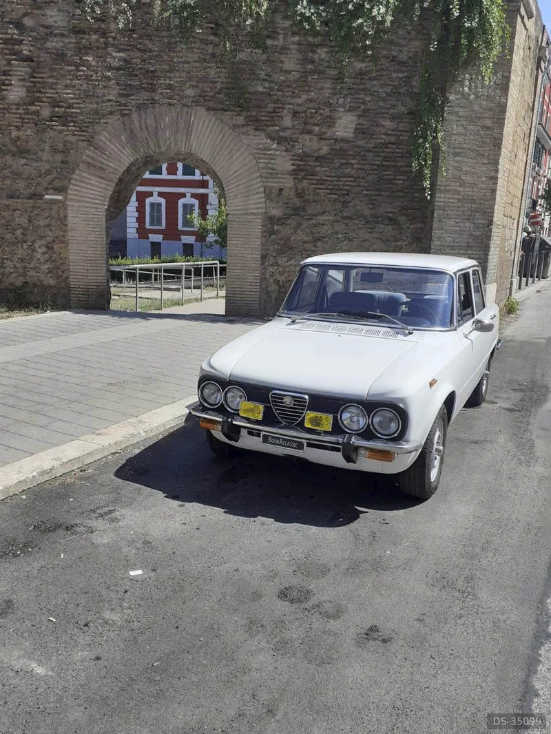 1970 Alfa Romeo Giulia in Roma 5