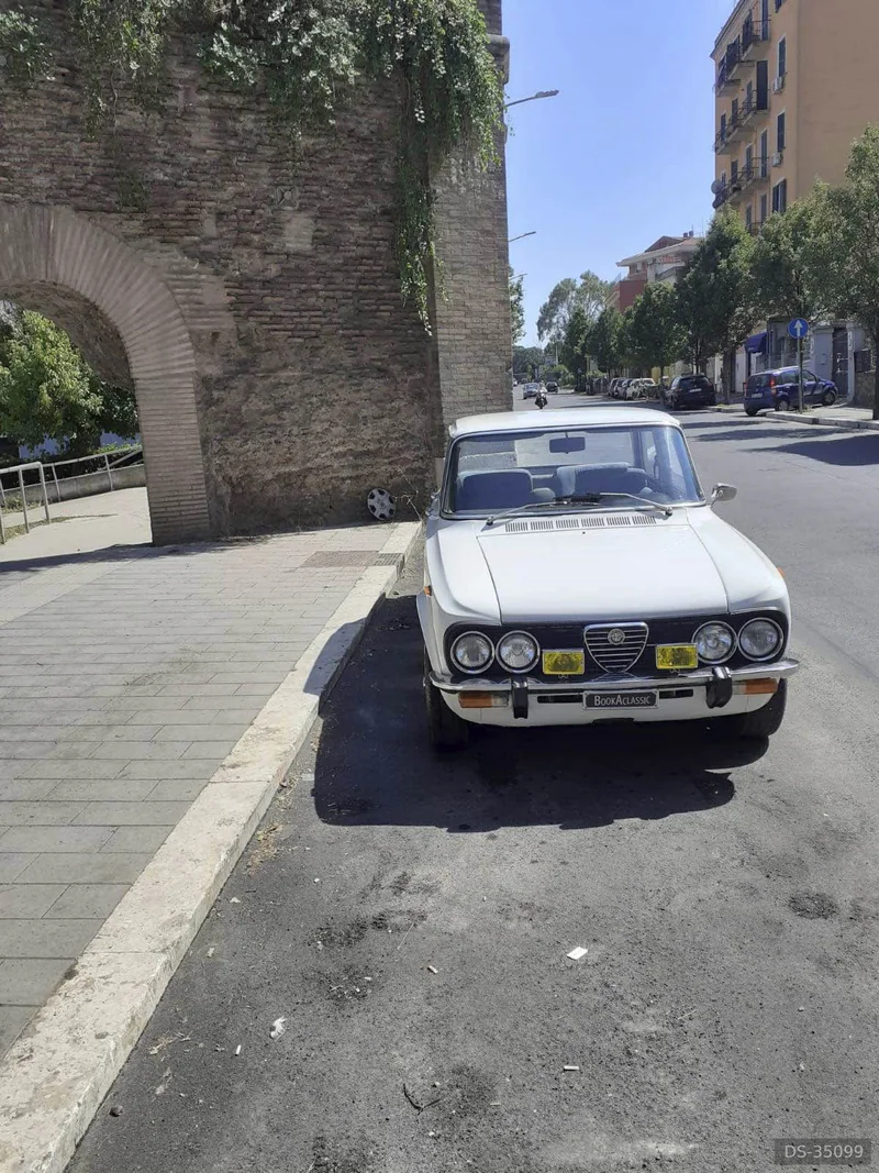1970 Alfa Romeo Giulia in Roma 6