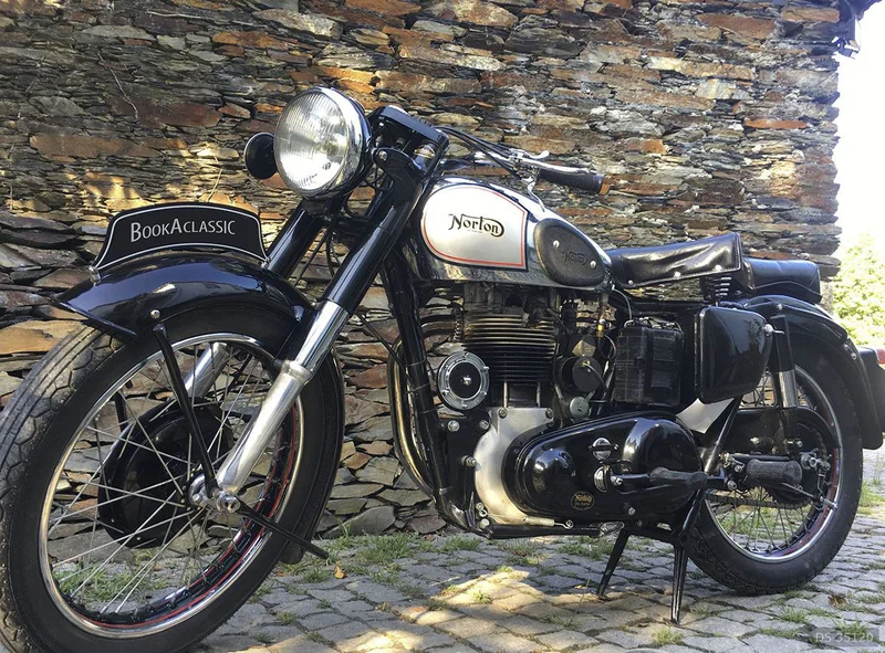 1954 Norton Es 2 in Porto