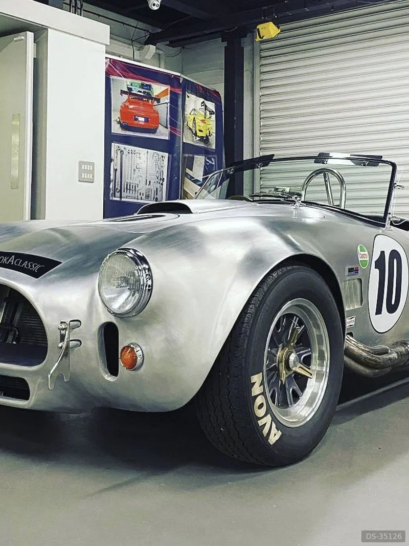 1969 AC Cobra 427sc in Aylesbury 6