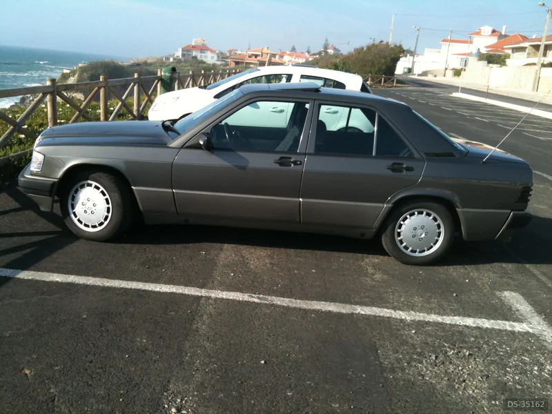 1993 Mercedes-Benz 190 in Lisboa, Lisboa (concelho) 3
