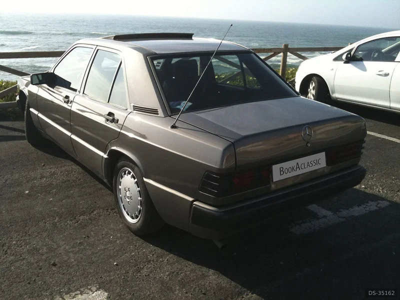 1993 Mercedes-Benz 190 in Lisboa, Lisboa (concelho) 2