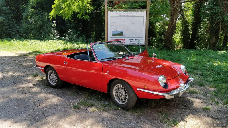 1969 Fiat 850 Sport. Spider in Palma Campania 1