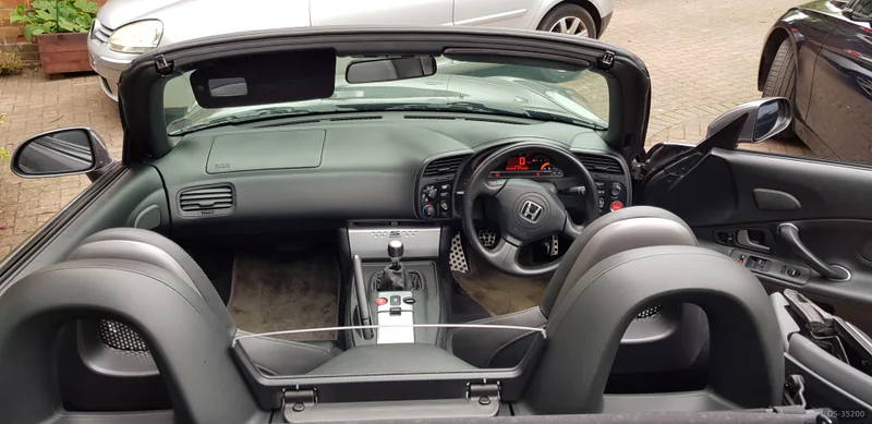 2005 Honda S2000 in Amersham 7