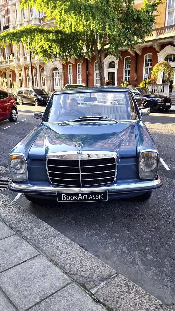 1976 Mercedes-Benz W115 in Wallington 4